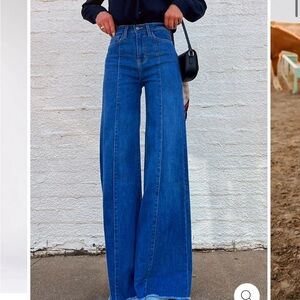Stylish Women's Denim Flare Jeans